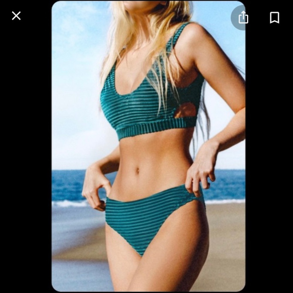 Cupshe Emerald Velvet Bikini